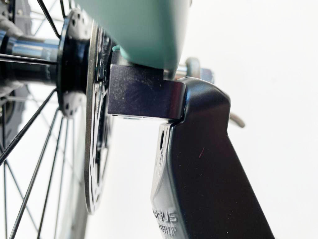 fahrradständer adapter Adapter für Bremsaufnahme zur Seitenständer-Befestigung – Manufaktur 83 (M83)